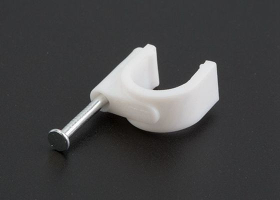 White Plastic Circle Cable Wire Clips / Screw In Cable Clips With Steel Nail 100pce Per Pkt supplier